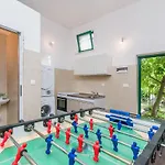 Villa Holiday Home Zvecanje Villa Zvecanje