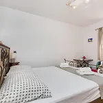 Villa Holiday Home Zvecanje Villa Zvecanje