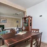 Villa Holiday Home Zvecanje Villa *