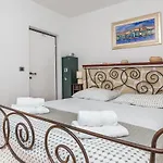 Villa Holiday Home Zvecanje Villa