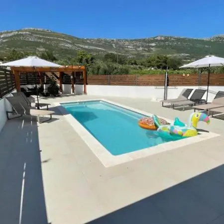 Holiday home Holiday Home Villa *
