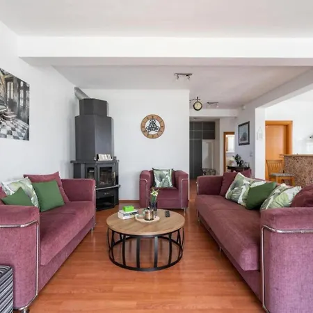 Holiday home Holiday Home Villa Kastel Novi