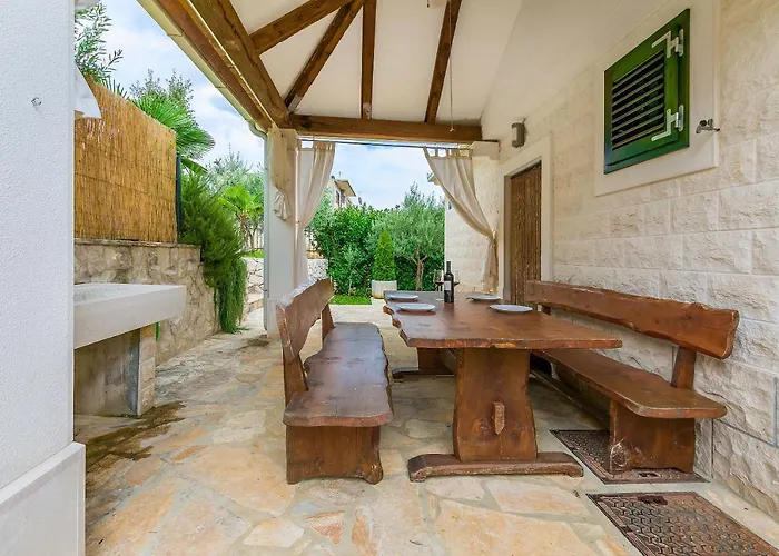 别墅 Villa Holiday Home Zvecanje